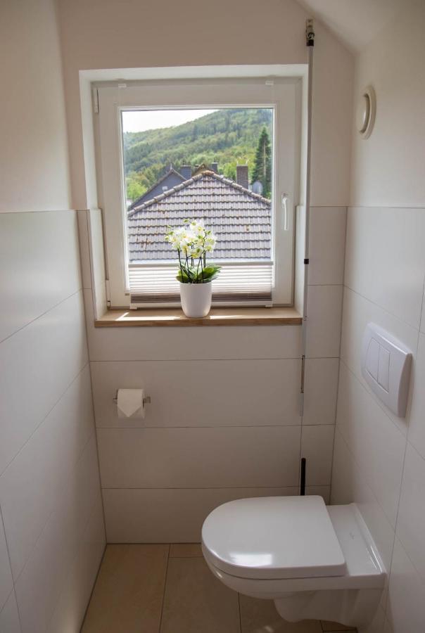 Ferienhaus Moselhoehe -Neu- Traben-Trarbach Exterior foto