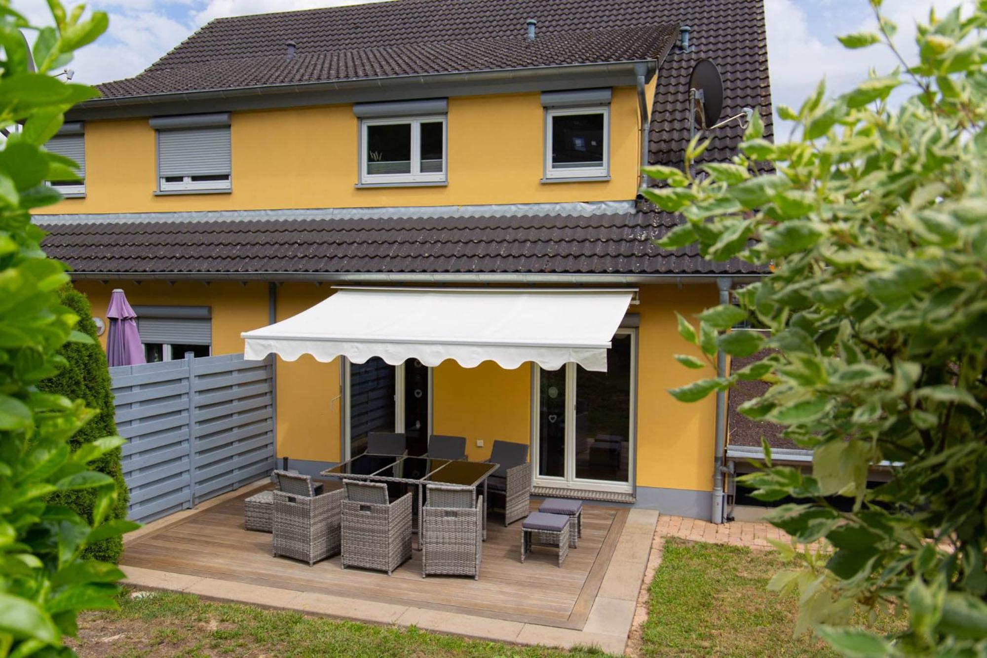 Ferienhaus Moselhoehe -Neu- Traben-Trarbach Exterior foto